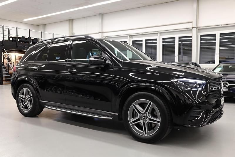 Gebraucht Mercedes GLE300 AMG line 290 PS (213 kW) 2024