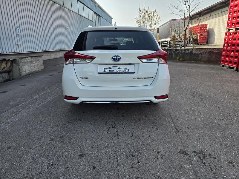 Gebraucht Toyota Auris Touring Sports Luna 136 PS (100 kW) 2016 Kombi