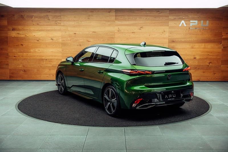 Gebraucht Peugeot 308 GT 130 PS (95 kW) 2023 Limousine