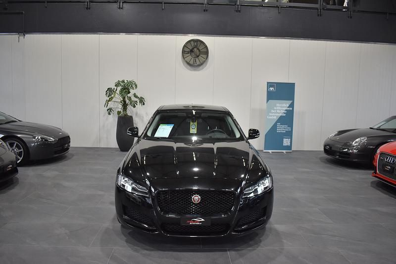 Gebraucht Jaguar XF Portfolio 241 PS (177 kW) 2017