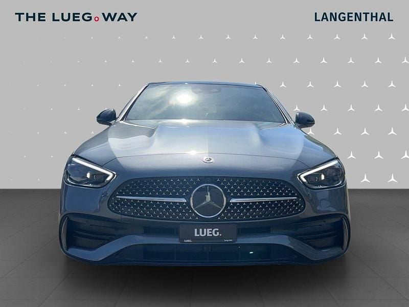 Gebraucht Mercedes C220 197 PS (144 kW) 2024 Grau Limousine