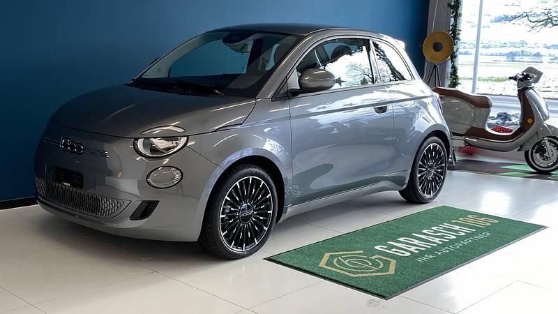 Gebraucht 2023 Fiat 500e Icon Kleinwagen | CHF 27’900 (Fairer Preis) - Bild 1/4