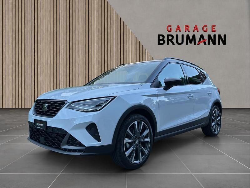 Weiss Neu 2025 Seat Arona FR SUV | CHF 30’400 (Etwas zu teuer) - Bild 1/4