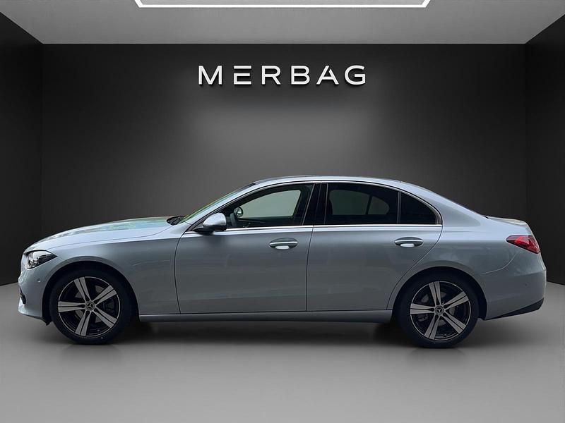Gebraucht Mercedes C220 Avantgarde 197 PS (144 kW) 2024 Silber Limousine