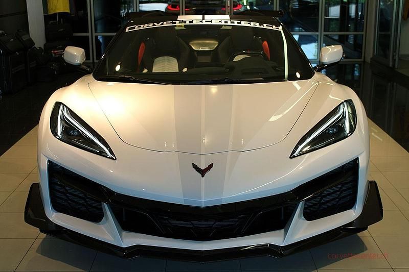 Gebraucht Chevrolet Corvette 646 PS (475 kW) 2023 Weiss Cabrio