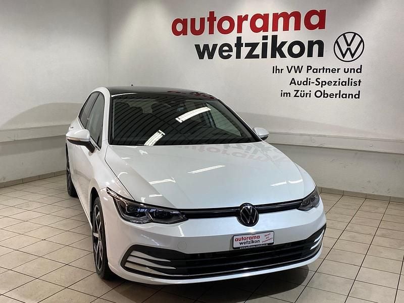 Gebraucht VW Golf Style 150 PS (110 kW) 2021 Weiss Limousine