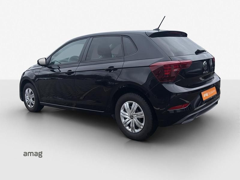 Gebraucht VW Polo Basis 80 PS (58 kW) 2022 Deepblack perleffekt Kleinwagen