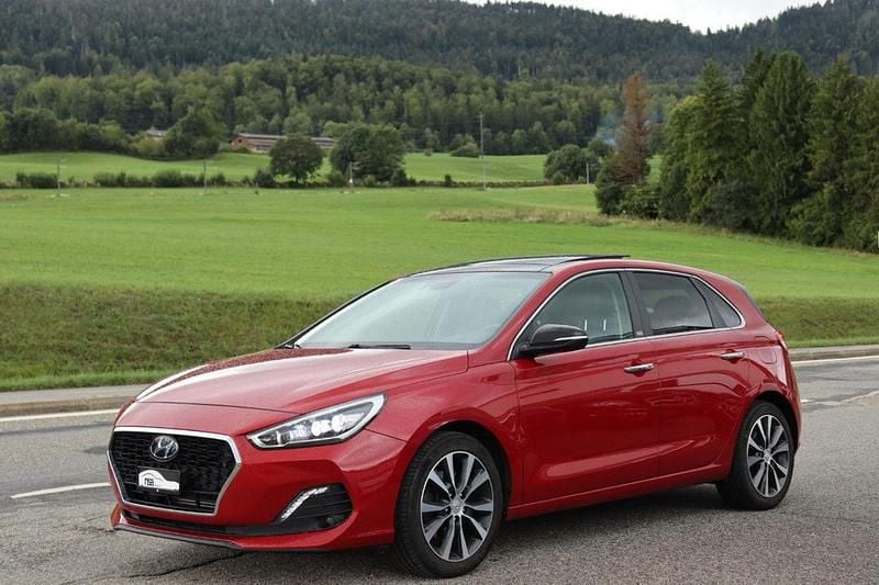 Gebraucht Hyundai i30 140 PS (102 kW) 2019 Limousine