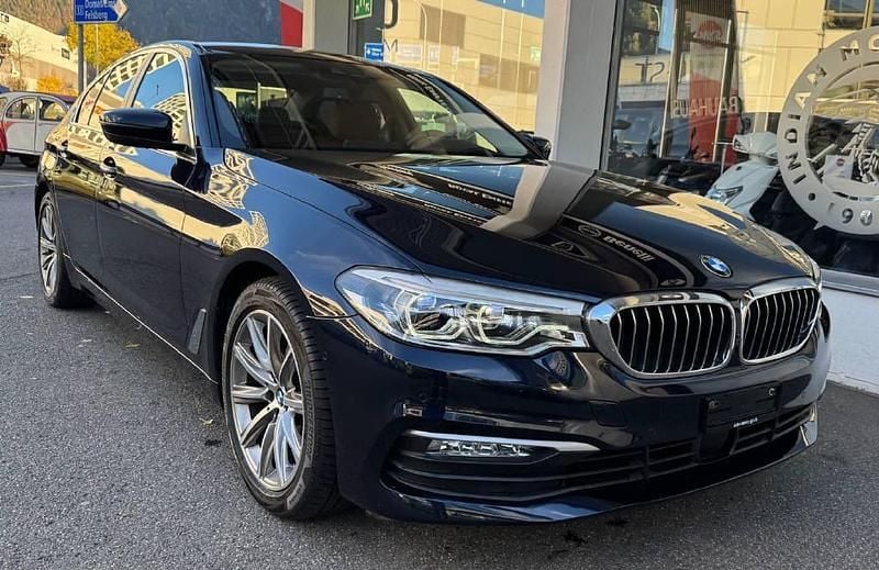 Blau Gebraucht 2018 BMW 520 Sport Line Limousine | CHF 26’630 (Fairer Preis) - Bild 1/4