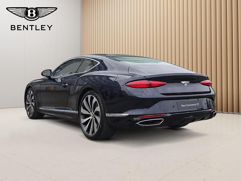 Neu Bentley Continental 680 PS (500 kW) 2025 Schwarz Coupé