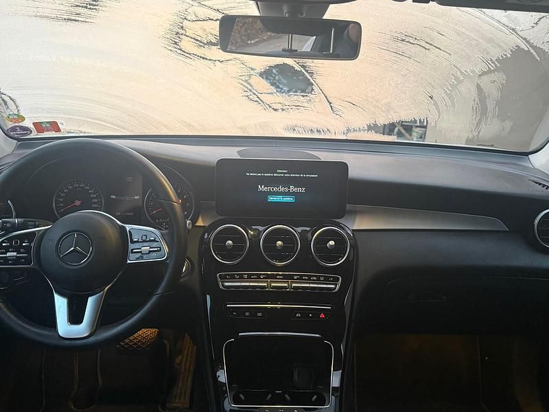 Gebraucht Mercedes GLC200 AMG line 197 PS (144 kW) 2020 SUV