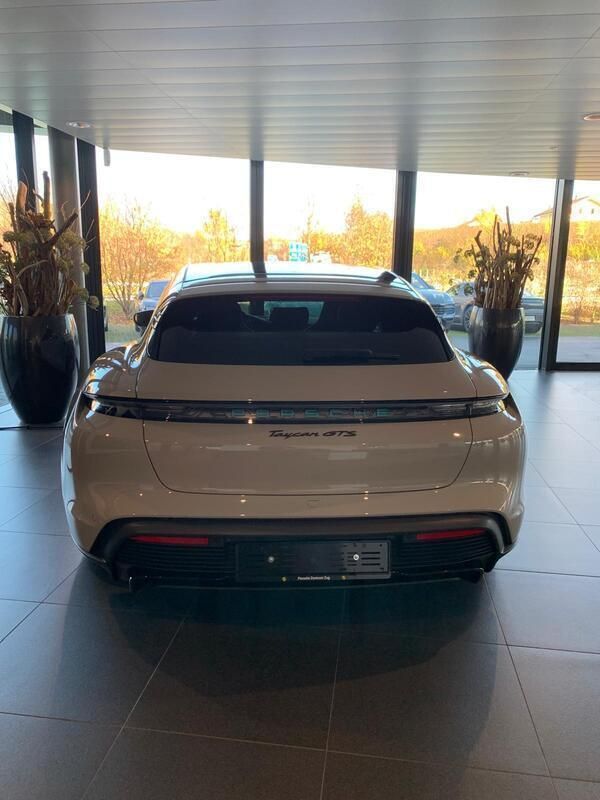 Gebraucht Porsche Taycan GTS Performance Package 439 kW (598 PS) 2022 Limousine