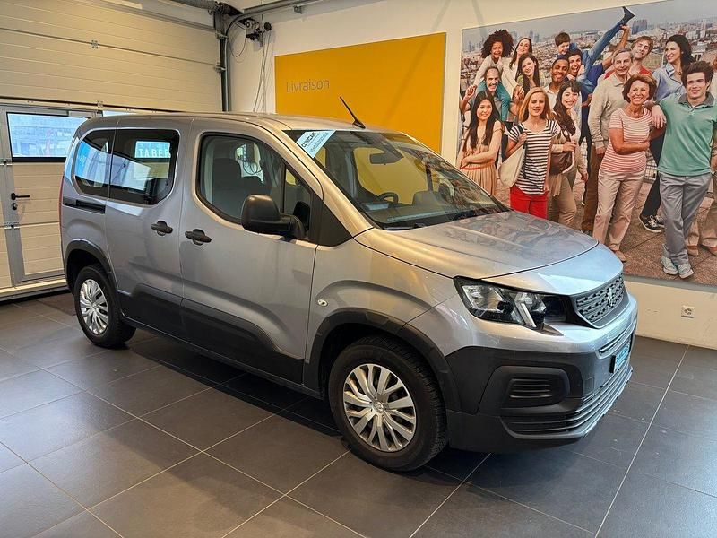 Gebraucht 2021 Peugeot Rifter Active Van / Kleinbus | CHF 13’799 (Fairer Preis) - Bild 1/4