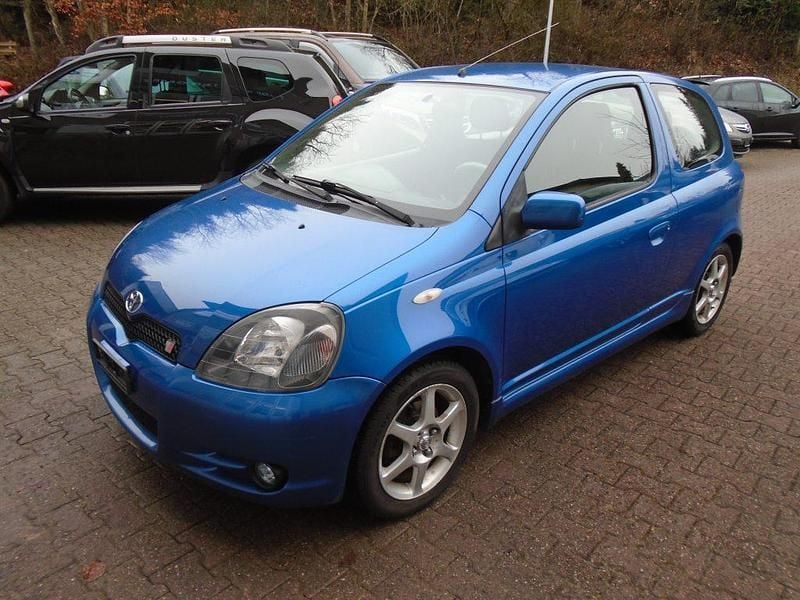 Gebraucht Toyota Yaris 106 PS (77 kW) 2001 Limousine