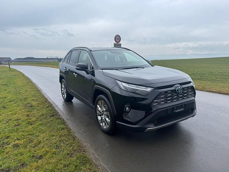 Gebraucht Toyota RAV4 Hybrid Premium 222 PS (163 kW) 2022 SUV