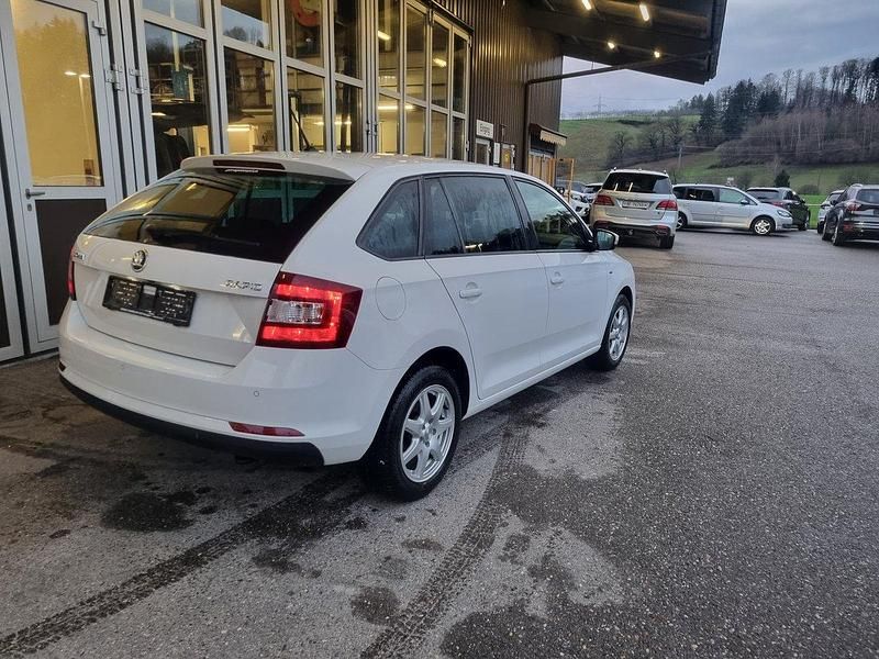 Gebraucht Skoda Rapid Ambition 110 PS (80 kW) 2019 Kombi