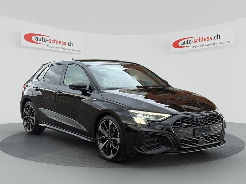 Gebraucht 2022 Audi A3 Sportback Black Edition Kleinwagen | CHF 29’980 (Fairer Preis) - Bild 1/4