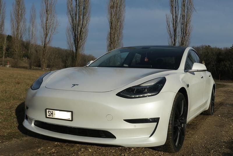 Gebraucht Tesla Model 3 339 kW (462 PS) 2019 Limousine