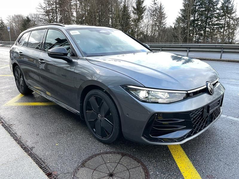 Neu VW Passat R-line 193 PS (141 kW) 2026 Kombi