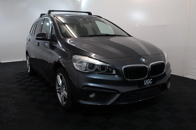 Gebraucht BMW 220 Gran Tourer Advantage 192 PS (141 kW) 2017 Van / Kleinbus