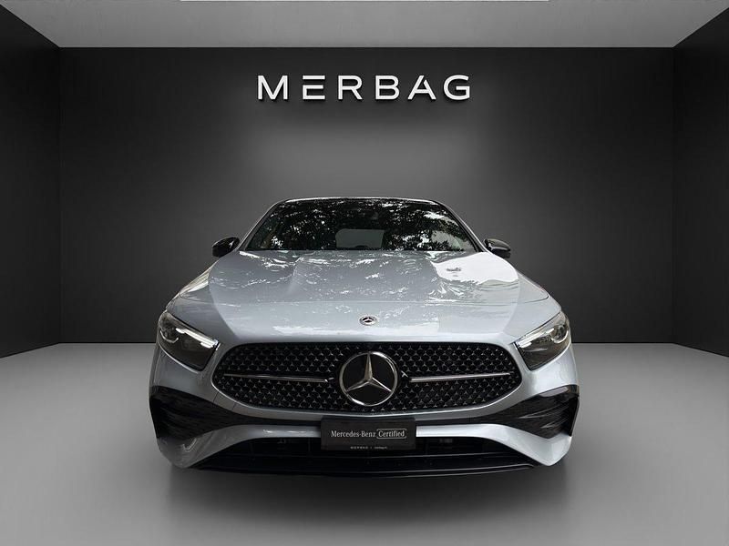 Gebraucht Mercedes A220 190 PS (139 kW) 2024 Silber Limousine