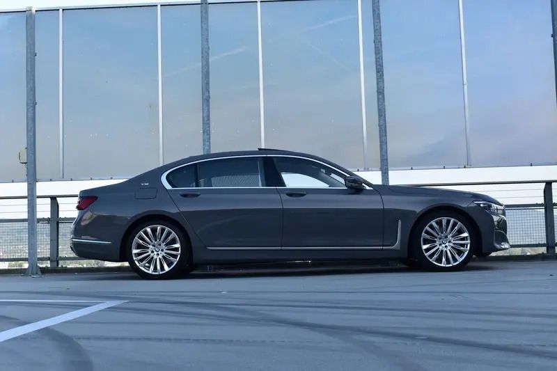 Gebraucht 2020 BMW M760 M Sport Limousine | CHF 119’999 - Bild 1/4