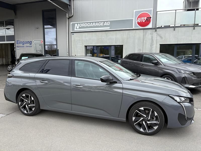 Gebraucht Peugeot 308 SW Allure 130 PS (95 kW) 2024 Kombi