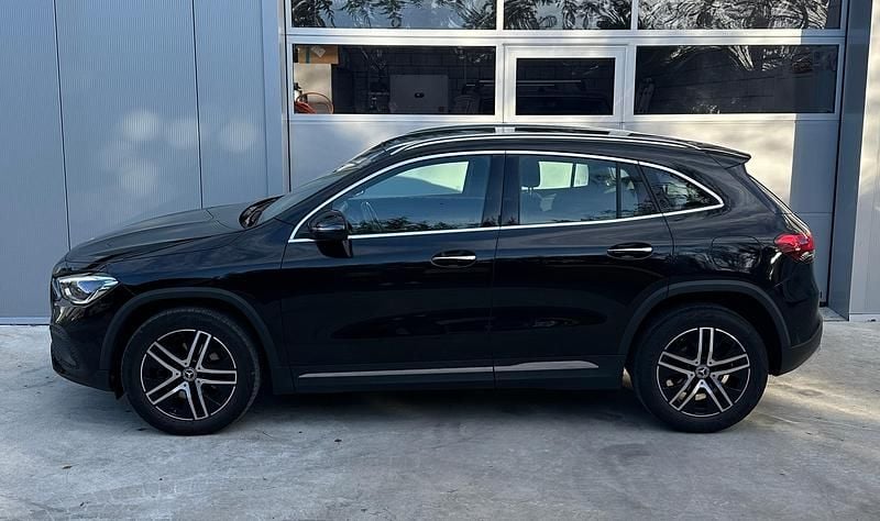 Gebraucht Mercedes GLA200 Progressive 150 PS (110 kW) 2021 SUV