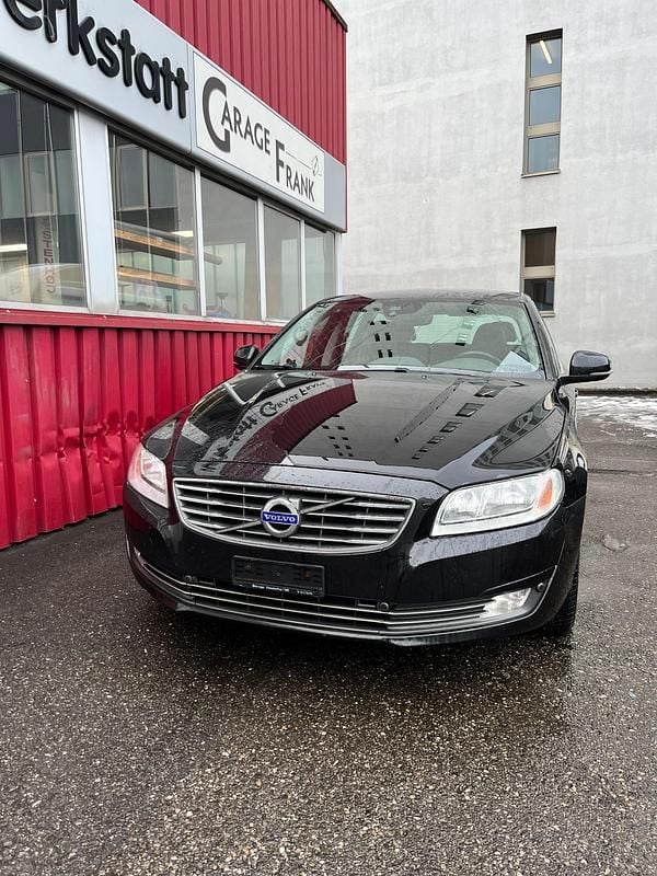 Gebraucht Volvo V70 Momentum 120 PS (88 kW) 2016 Kombi