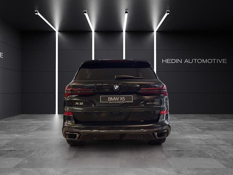 Neu BMW X5 Comfort Edition 352 PS (258 kW) 2025 Schwarz SUV