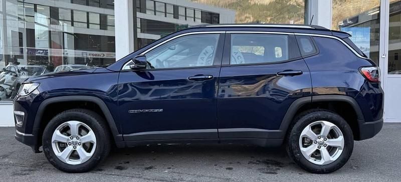 Gebraucht Jeep Compass 170 PS (125 kW) 2018 Blau SUV