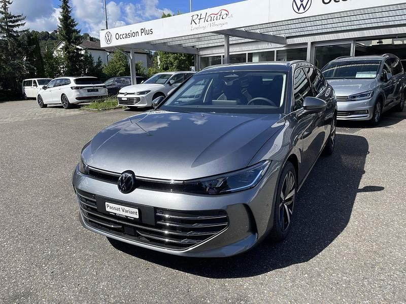 Gebraucht VW Passat Business 150 PS (110 kW) 2025 Grau Kombi