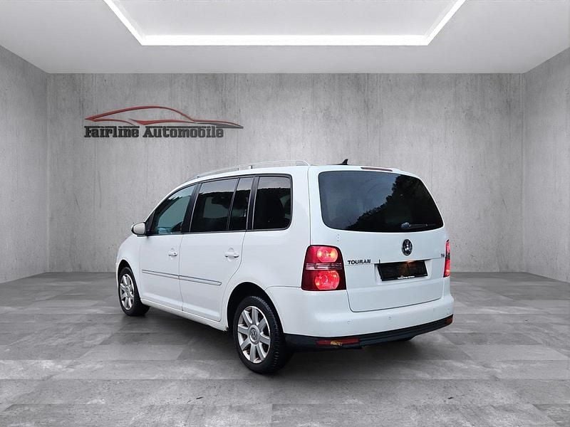 Gebraucht VW Touran Trendline 140 PS (102 kW) 2009 Van / Kleinbus