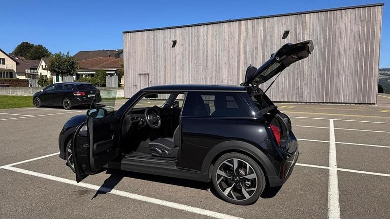 Gebraucht Mini Cooper S 204 PS (150 kW) 2024 Kleinwagen