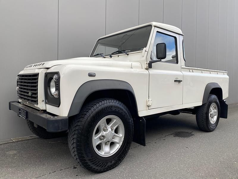Gebraucht 2011 Land Rover Defender SUV | CHF 39’900 - Bild 1/4