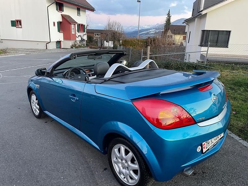 Gebraucht Opel Tigra Sport 125 PS (91 kW) 2007 Cabrio