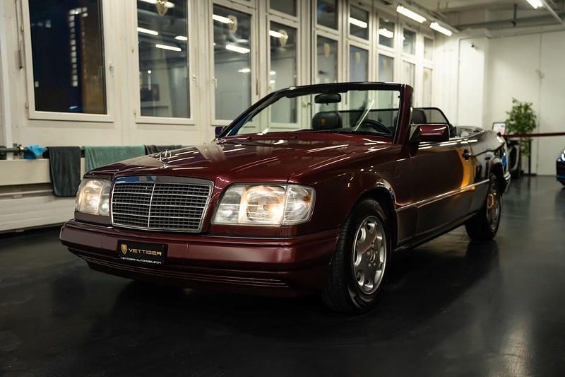 Gebraucht Mercedes E220 150 PS (110 kW) 1997 Cabrio