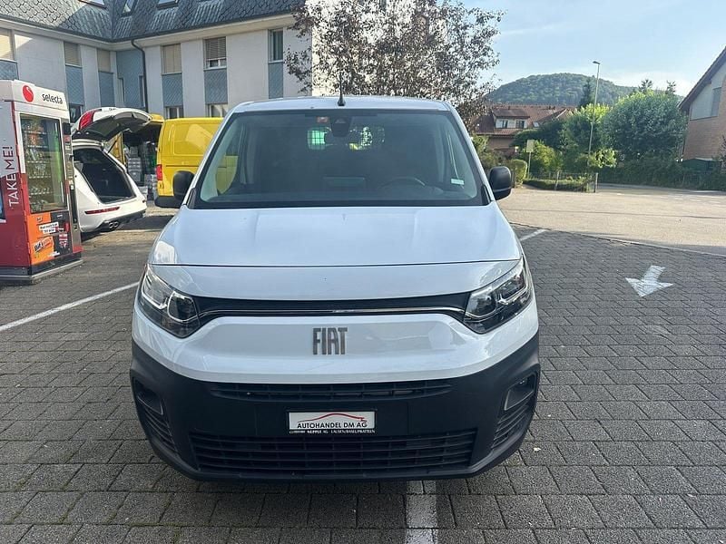 Gebraucht 2024 Fiat Doblò Van / Kleinbus | CHF 27’000 (Fairer Preis) - Bild 1/4