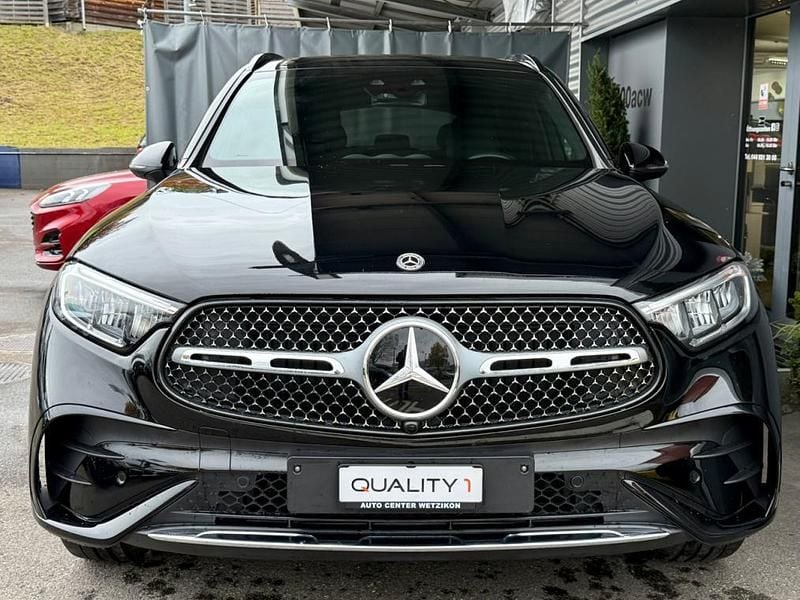 Gebraucht Mercedes GLC300e AMG line 292 PS (214 kW) 2024