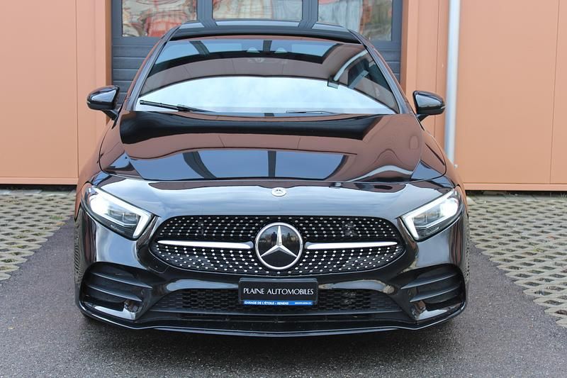 Gebraucht Mercedes A180 AMG line 136 PS (100 kW) 2023 Limousine