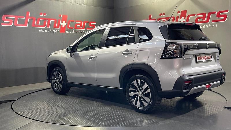 Neu Suzuki SX4 S-Cross 110 PS (80 kW) 2025 SUV