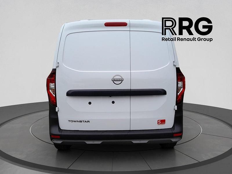 Neu Nissan Townstar N-Connecta 130 PS (95 kW) 2025 Van