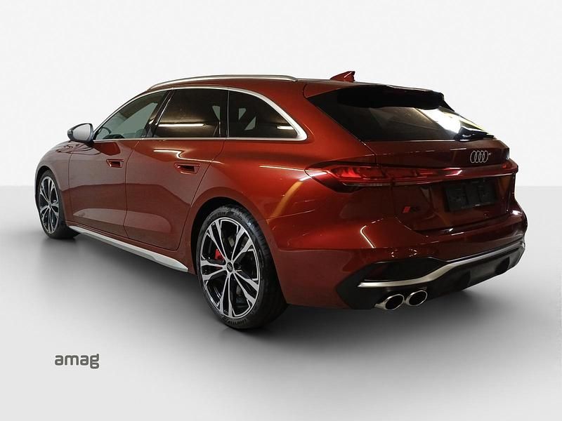 Gebraucht Audi S5 Design 368 PS (270 kW) 2024 Rouge Kombi