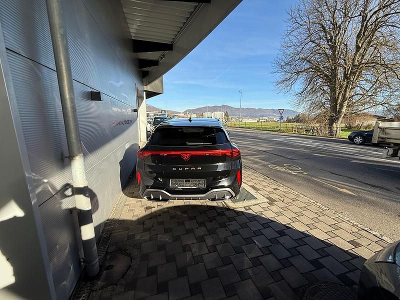 Neu Cupra Terramar 204 PS (150 kW) 2025 SUV