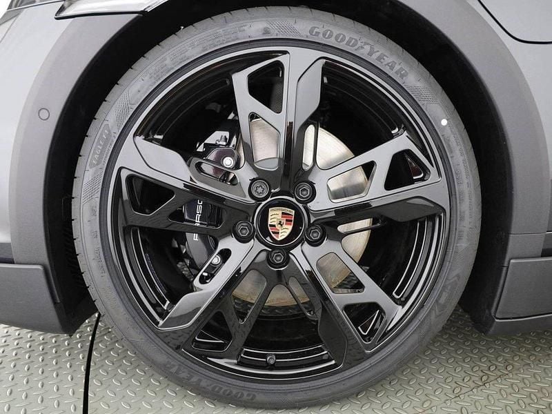 Gebraucht Porsche Taycan Cross Turismo 319 kW (435 PS) 2025 Limousine