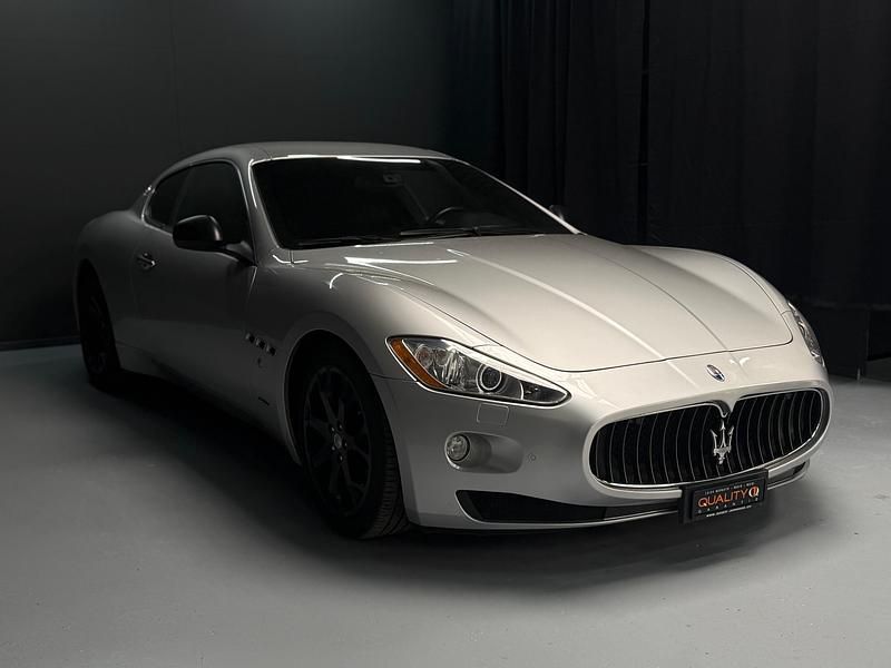 Gebraucht Maserati Granturismo 405 PS (297 kW) 2012 Coupé