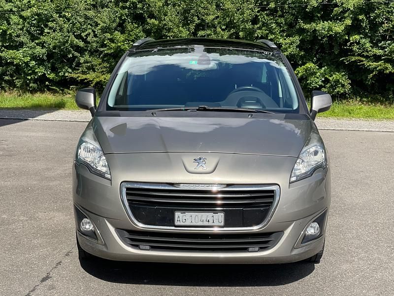 Gebraucht Peugeot 5008 Style 156 PS (114 kW) 2013 Van / Kleinbus