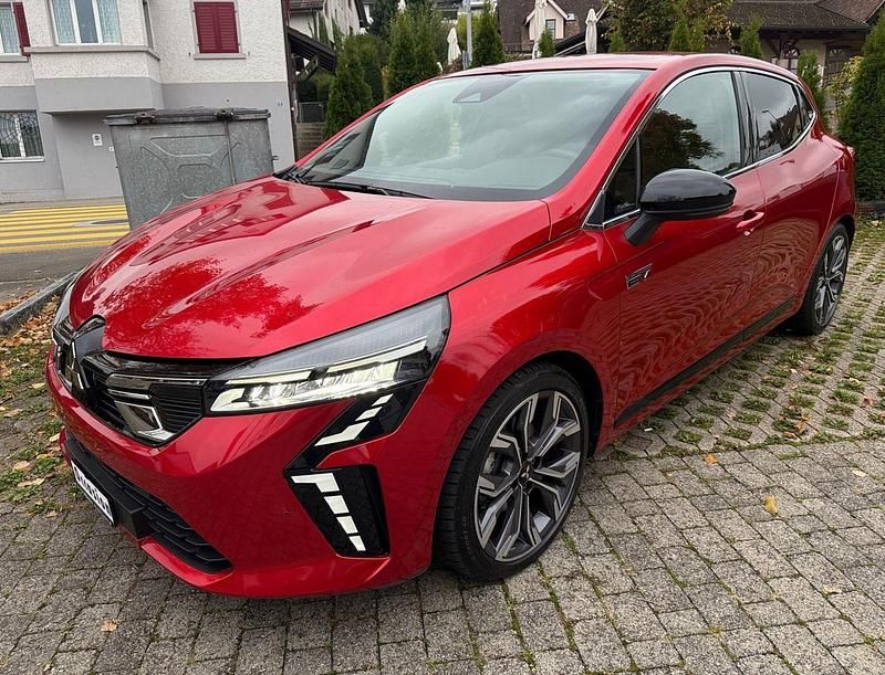 Gebraucht Mitsubishi Colt Intense 145 PS (106 kW) 2024 Rot Limousine