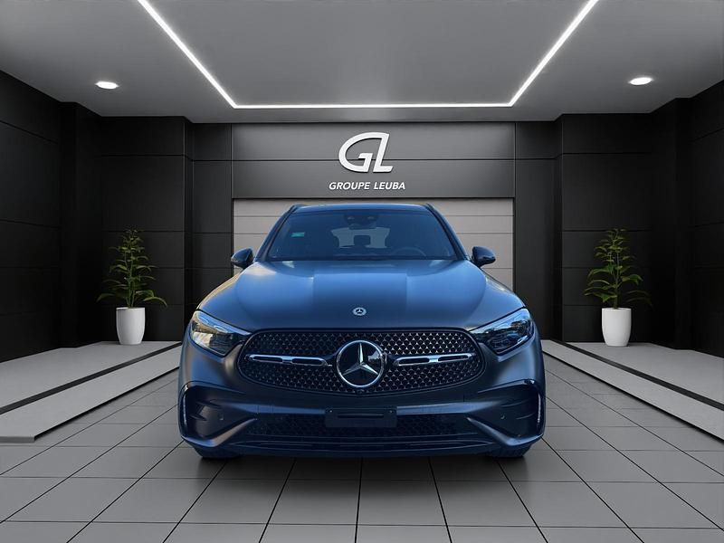 Neu Mercedes GLC400d 381 PS (280 kW) 2026 Grau SUV