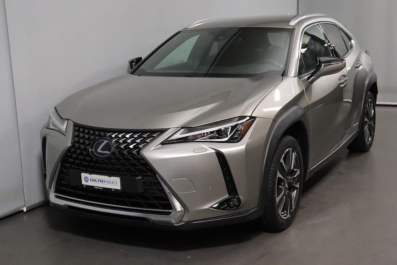 Gebraucht Lexus UX 250h 184 PS (135 kW) 2019 Silber SUV